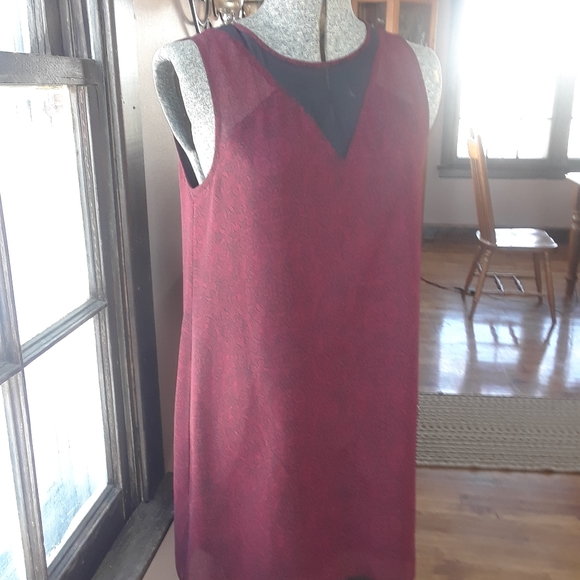 Size xsmall floral mesh mini black burgundy 👗🥻dress NWOT - Picture 3 of 16